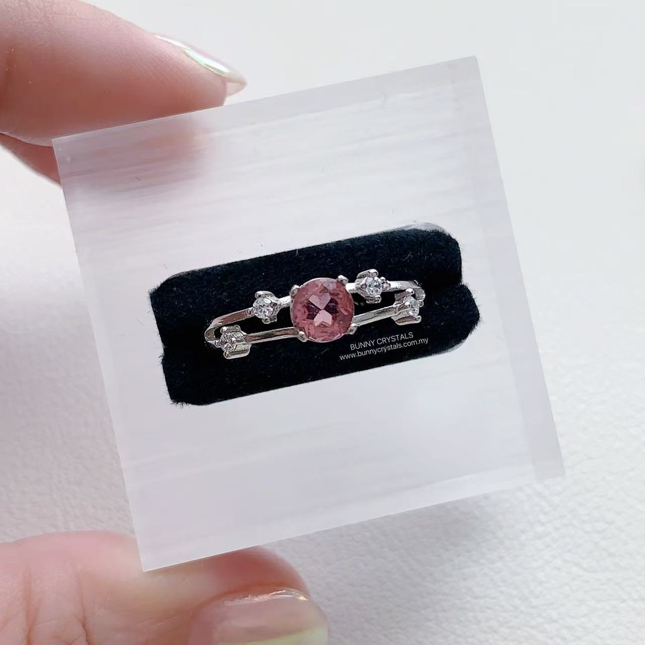 The Elegant Natural Pink Topaz Ring - Image 2