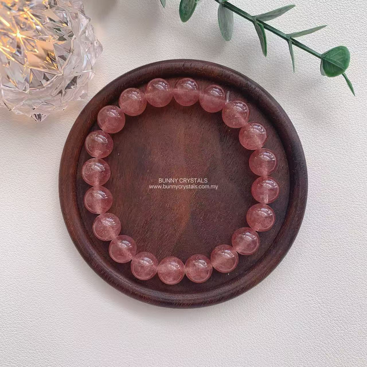 Premium White Base Strawberry Quartz Bracelet - Image 3