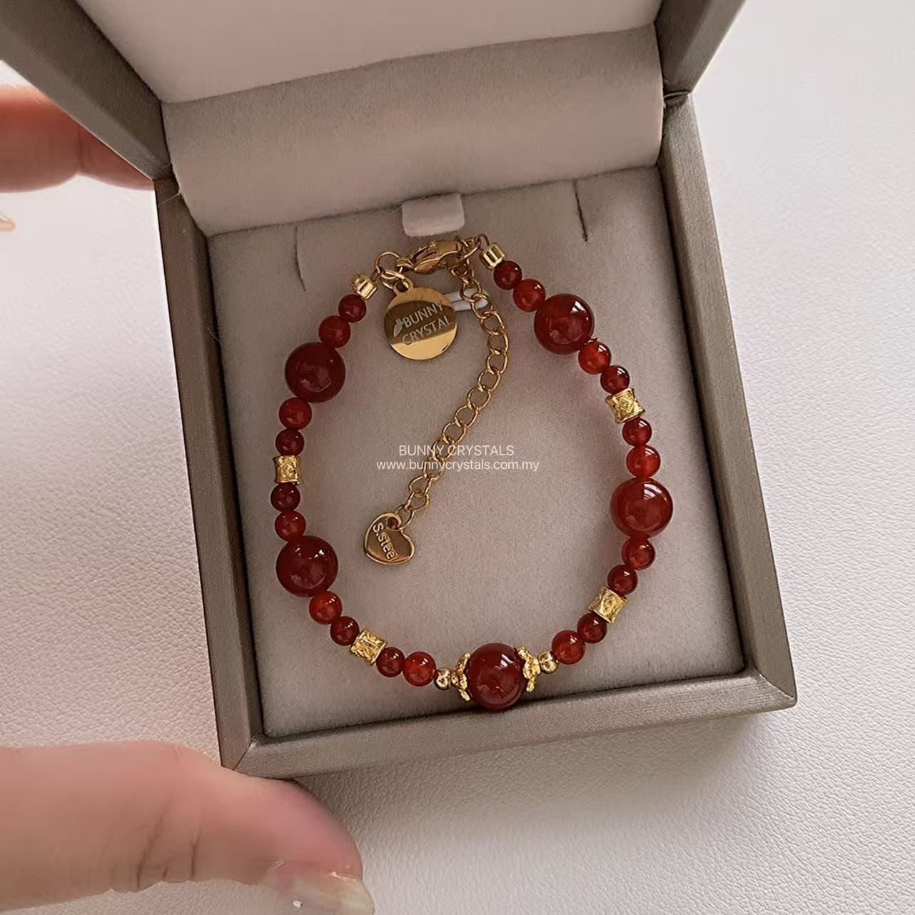 Red Chalcedony Handmade Bracelet - Image 10