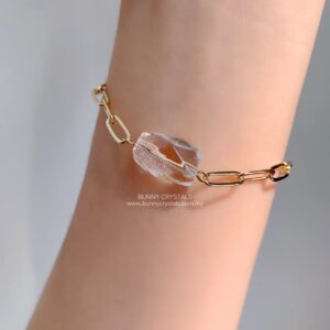 Bunny Crystals Minimal Clear Quartz Bracelet