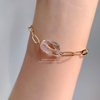 Bunny Crystals Minimal Clear Quartz Bracelet